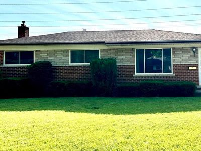 30243 Flanders Ave, Warren, MI, 48088