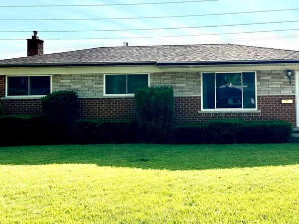 30243 Flanders Ave, Warren, MI 48088