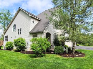 11 Stone Creek Dr, Ithaca, NY 14850