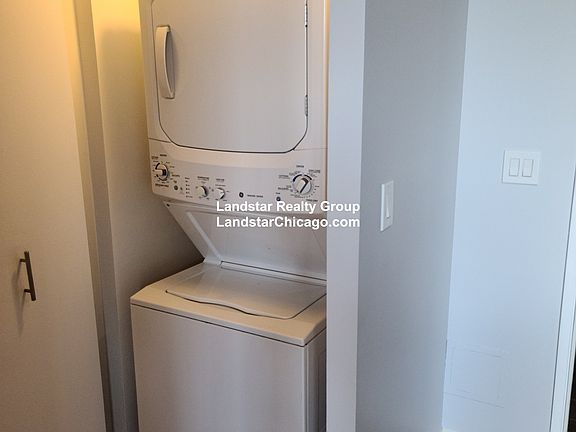 2nd image of 125 E 21st St APT 402