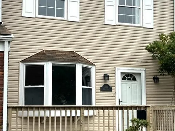 676 Shore Dr, Joppa, MD 21085