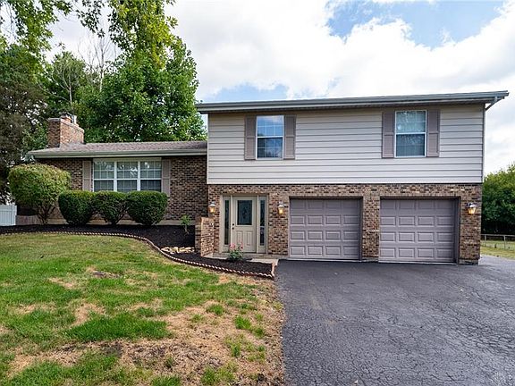 5th image of 1412 Meadow Moor Dr