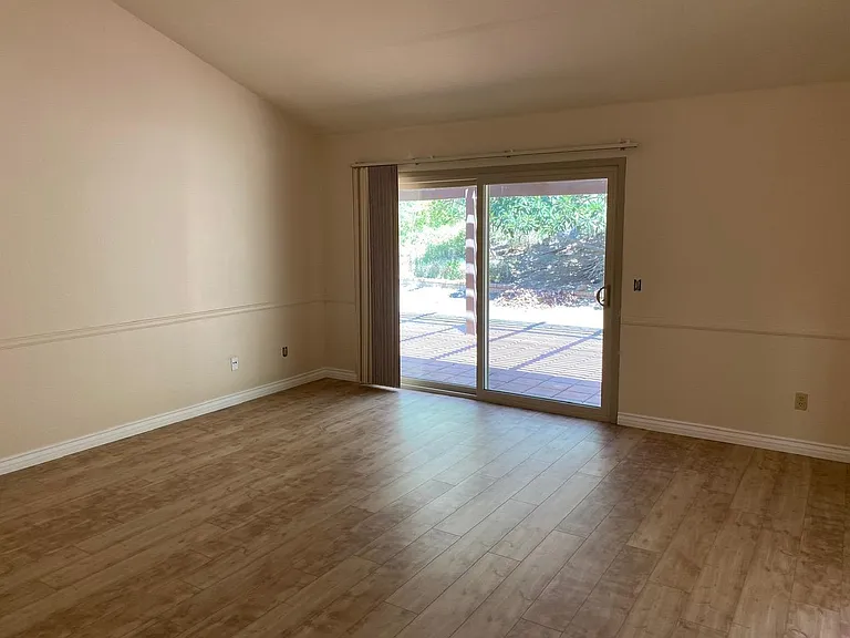 12594 Heatherfield Ln — Photo 14