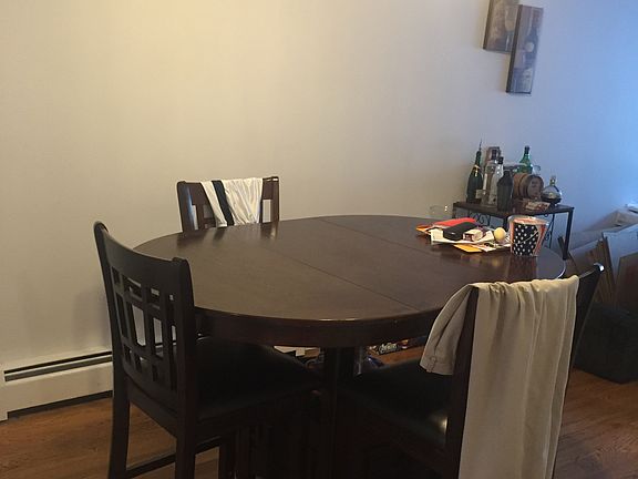 4th image of 5618 Cloverdale Blvd #2