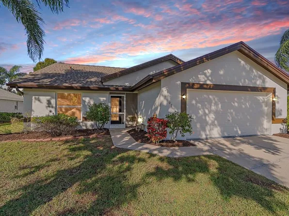 7107 52nd Dr E, Bradenton, FL 34203