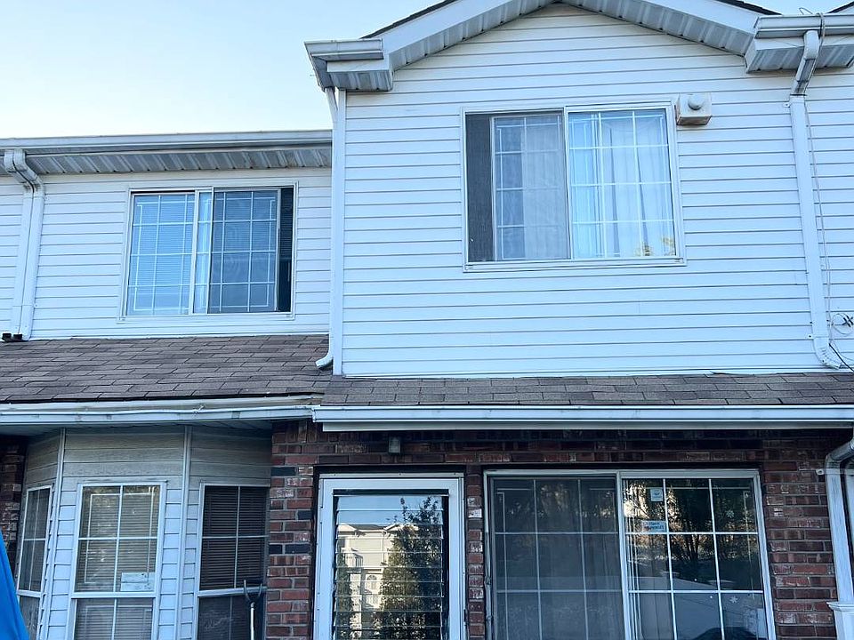 1st image of 45A Country Dr W #45A
