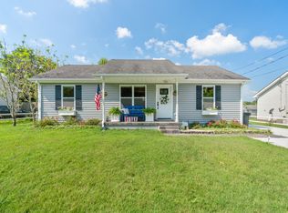 1327 Hugh Hunter Rd, Oak Grove, KY 42262