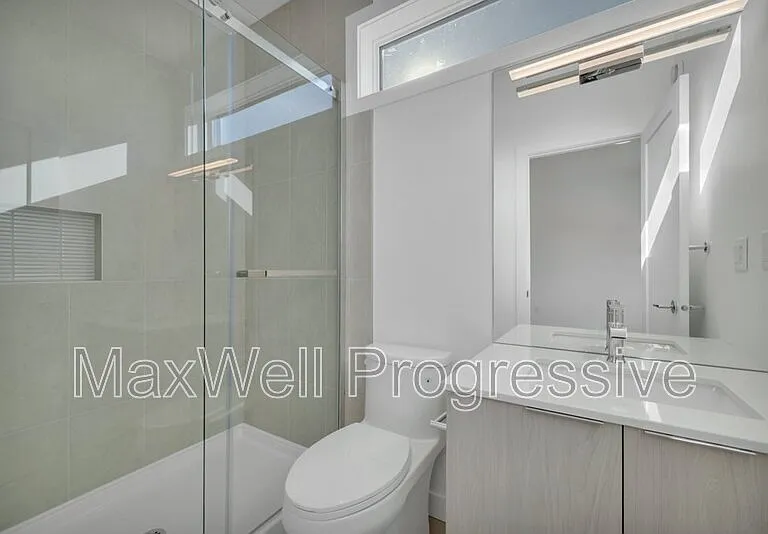 65th Ave NW #9115 — Photo 8