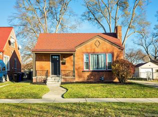 19806 Whitcomb St, Detroit, MI 48235