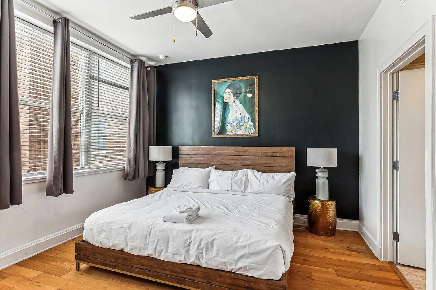 1 bed, 1.0 bath, 721 sqft, $4,439 — Photo 4