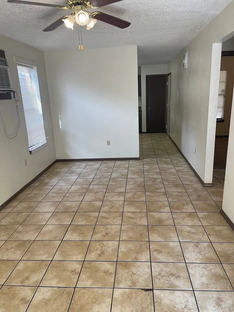 2319 Elm Park Drive; 2BR-1BA — Photo 1