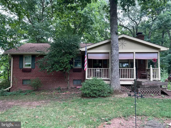 7811 McLean St, Manassas, VA 20111