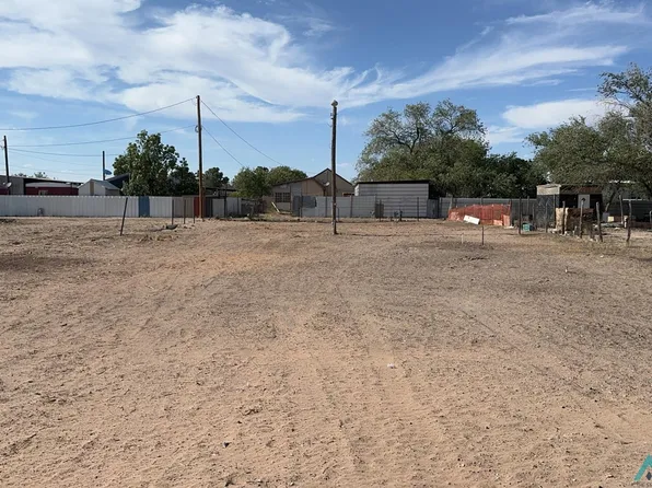 1620 E Skelly St, Hobbs, NM 88240