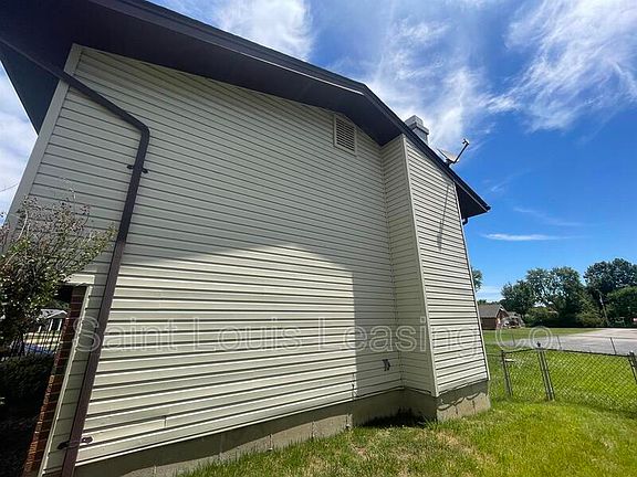 5th image of 12054 Trampe Heights Ln