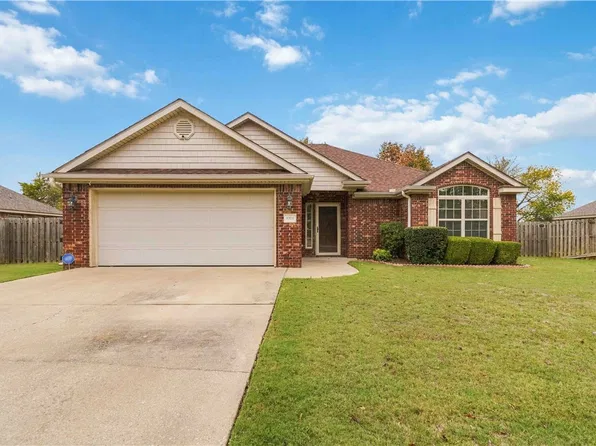 4206 W Gascony Pl, Fayetteville, AR 72704