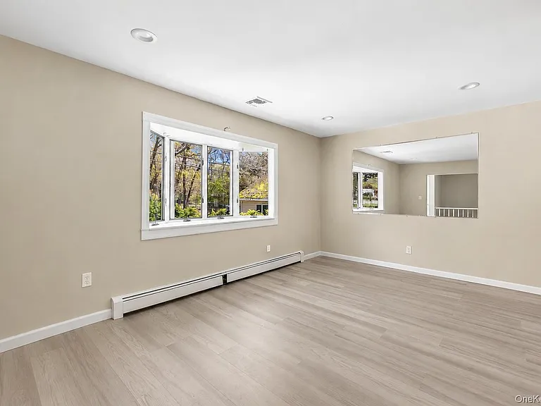 92 Dare Rd — Photo 9