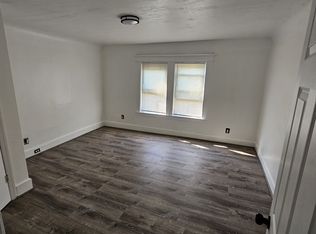 138 S 10th St APT 3, Newark, NJ 07107