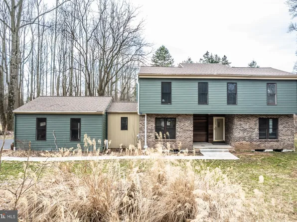 27 Maria Ln, Schwenksville, PA 19473