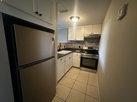 4th image of 2214 E Silver Springs Blvd APT 22