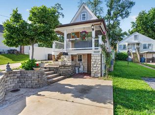5616 Willard Ave, Saint Louis, MO 63123