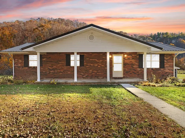 84 Terrill Fork Rd, Campton, KY 41301