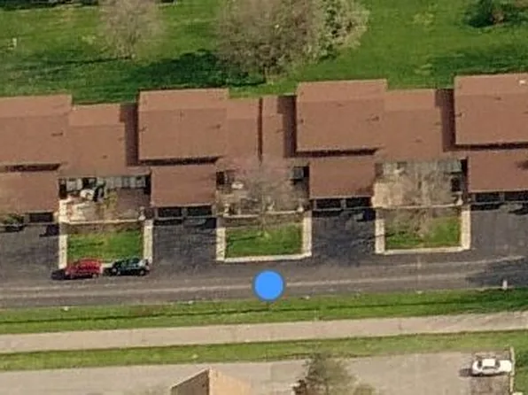 19889 Villa Dr N #1, Southfield, MI 48076