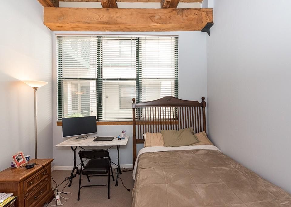 1st image of 1737 N Paulina St #822