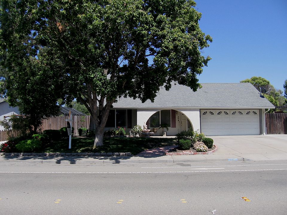 1st image of 509 Hagemann Dr