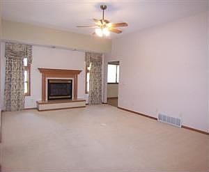 3rd image of 2204 Pinehurst Dr
