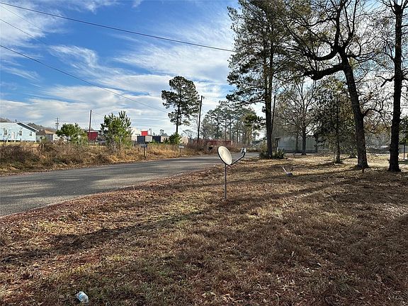 5th image of 259 Barry Dr