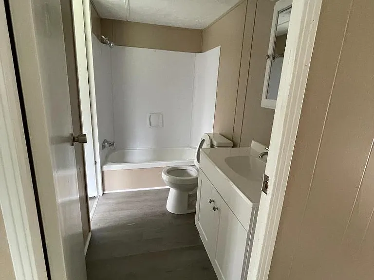 Unit Photo
