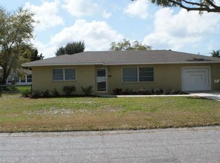 3014 Pinecrest St, Sarasota, FL 34239