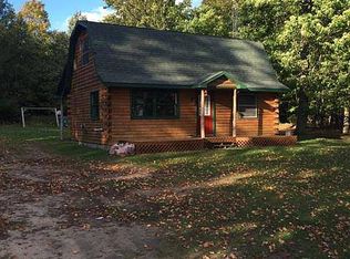 15210 Sandtown Rd, Engadine, MI 49827