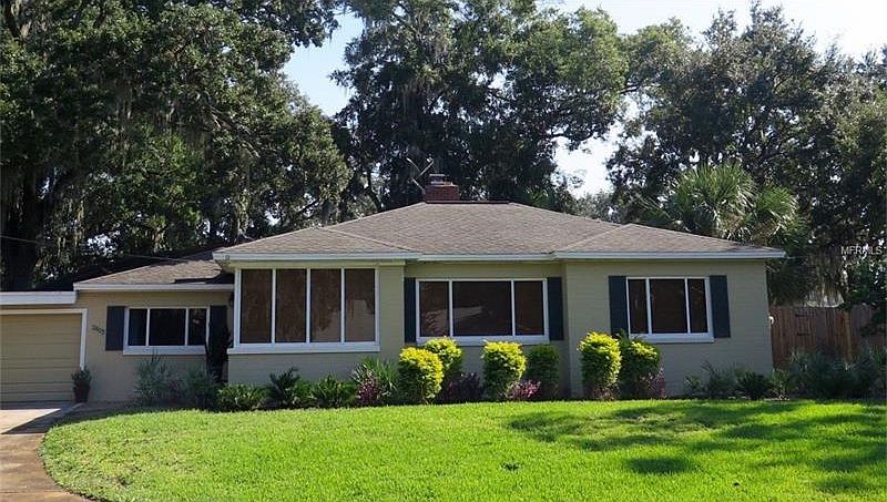 1st image of 2805 N Westmoreland Dr