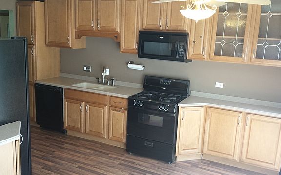 2nd image of 167 Aberdeen Ct #167