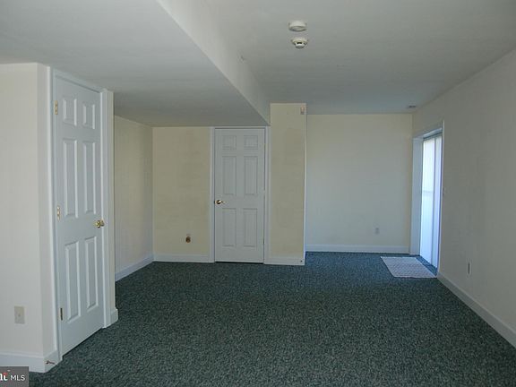 2nd image of 236 Three Creeks Dr