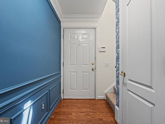 3rd image of 1724 Osage St Unit 304