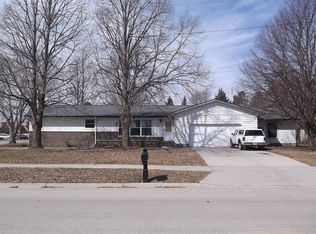 519 South Ave SE, Eyota, MN 55934