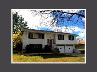 415 Danbury Ct, Schaumburg, IL 60193