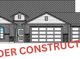 2533 Crimson Ct, Redding, CA 96002
