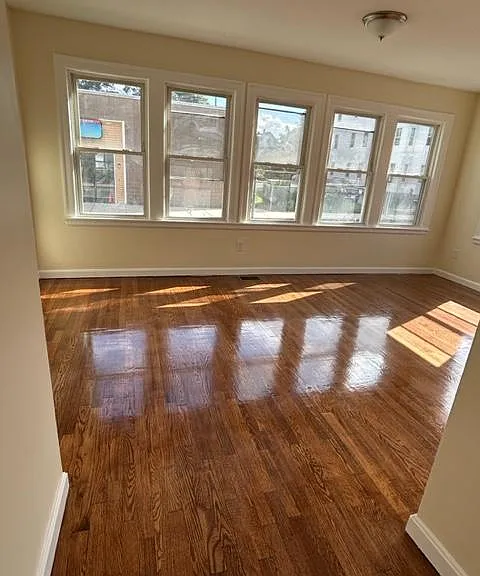 94 Canterbury St #1 — Photo 5