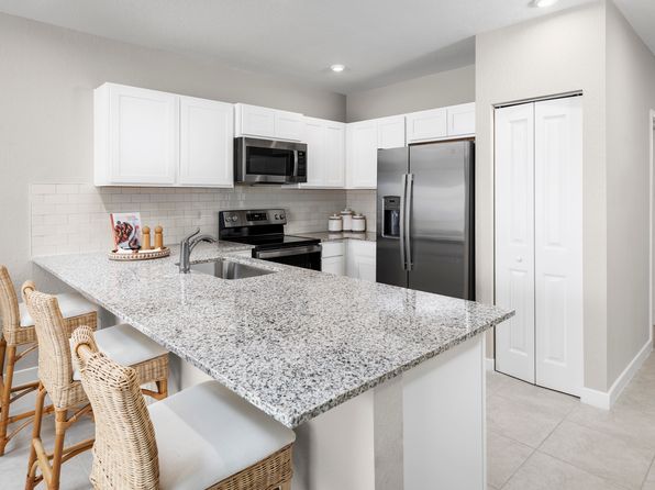1022 NW 6th Ter, Florida City, FL 33034