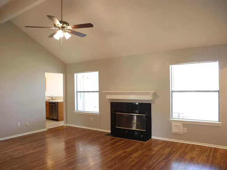 3419 Lakeland Gardens Dr — Photo 11
