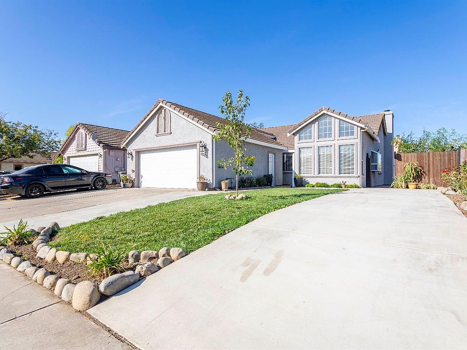 1st image of 8008 Elegante Way