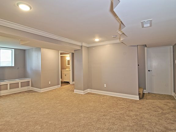 2nd image of 12 Cedarbrook Ln