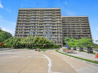 15038 Union Turnpike #8C, Flushing, NY 11367