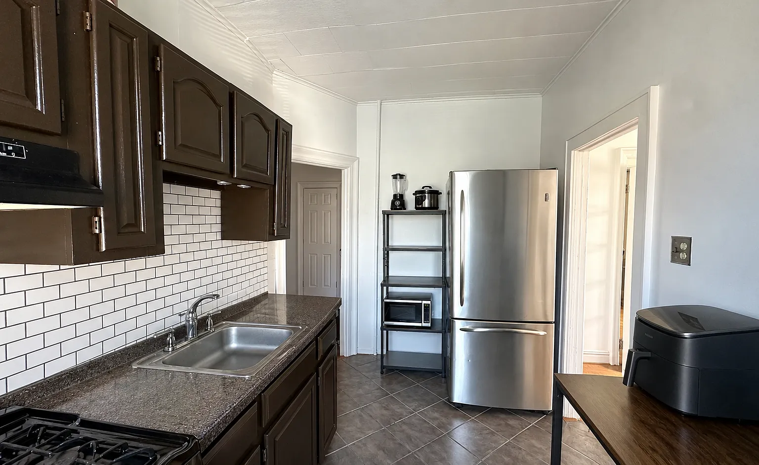 324 Liberty Ave — Photo 1