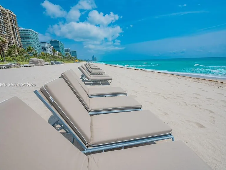 9801 Collins Ave #5S — Photo 43