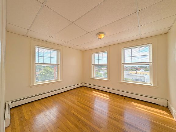 5th image of 10 Park Ave #34