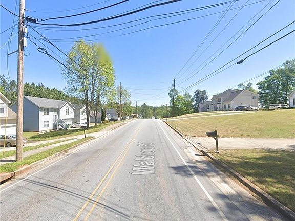 5th image of 3622 Waldrop Rd